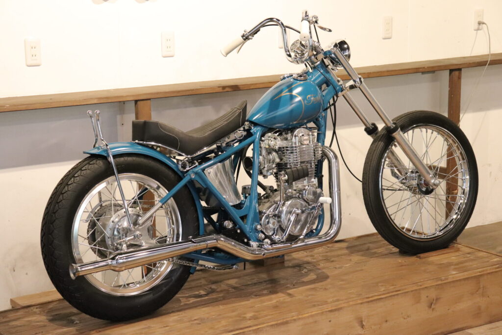 SR500 No.1 ハンドル周り