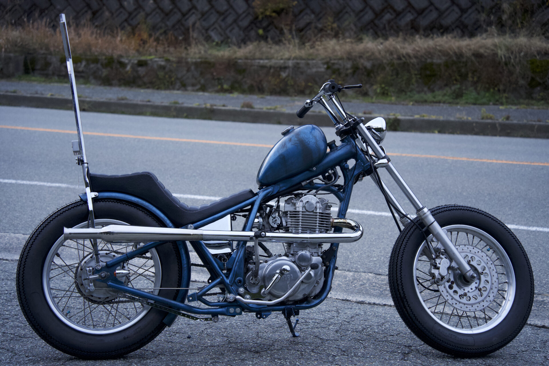 YAMAHA・SR400 COMPLETE CHOPPER - TRUST MOTORCYCLE