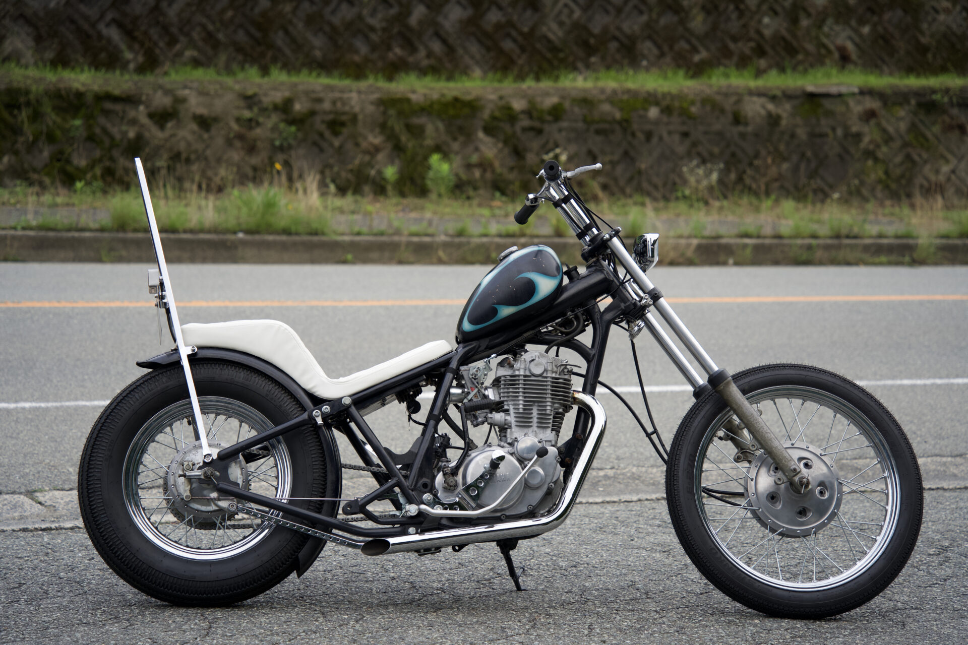 SR400_No.11 - TRUST MOTORCYCLE