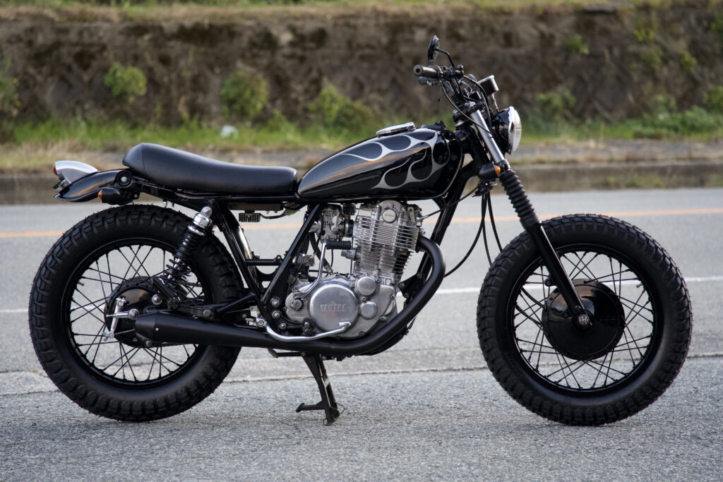 SR400スクランブラー