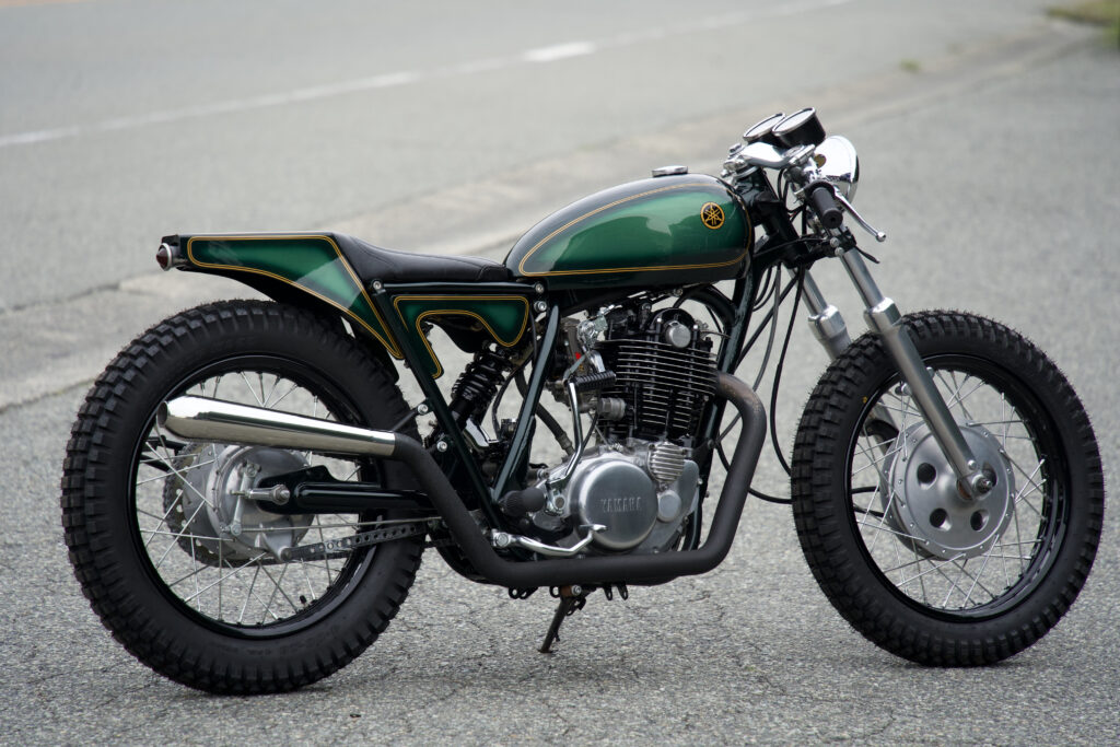 SR500カフェレーサー
