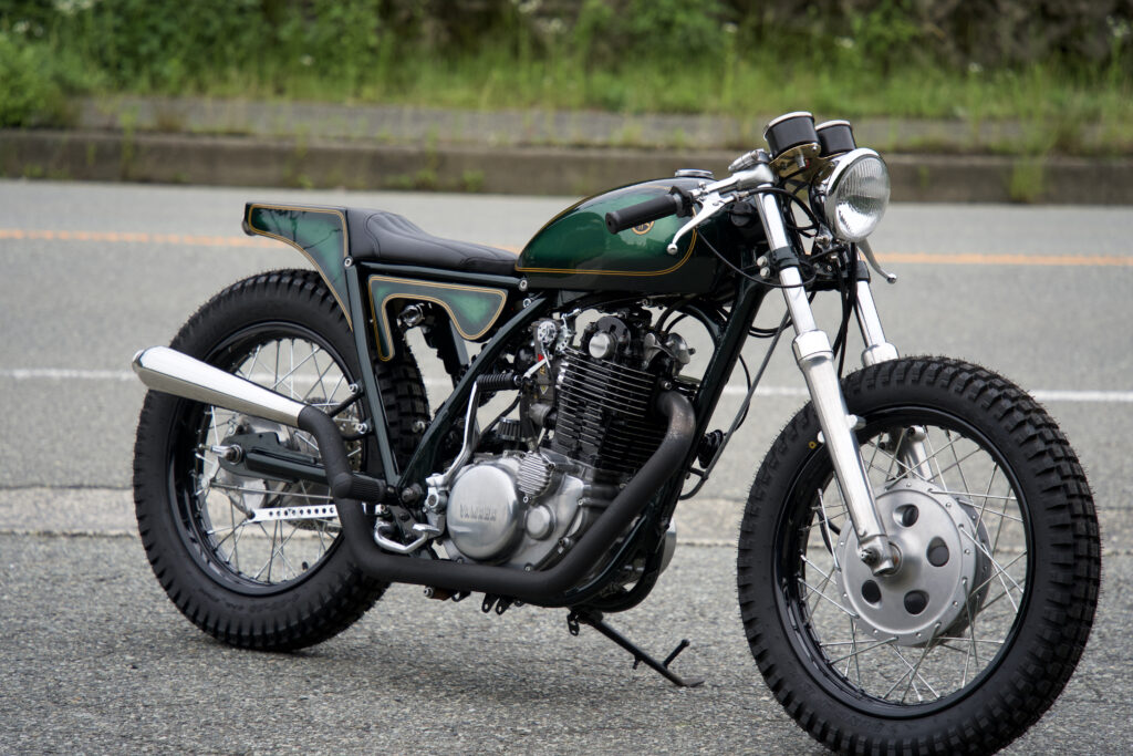 SR500カフェレーサー